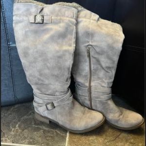 Women’s boots